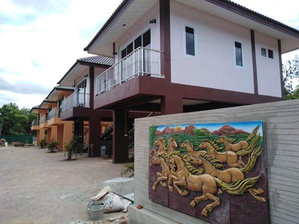 Lampang Ngeng Na Home Exterior foto